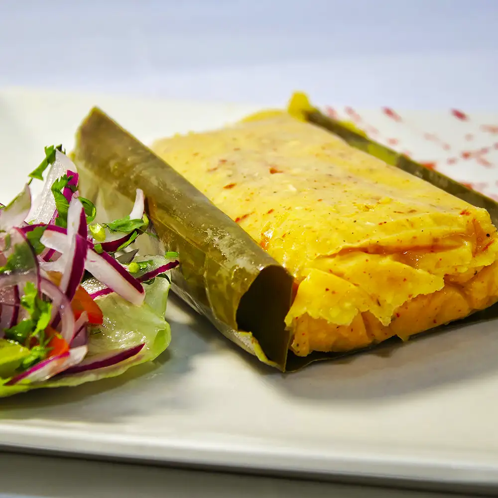 Tamal de Cerdo o Pollo - Pe De Pisco